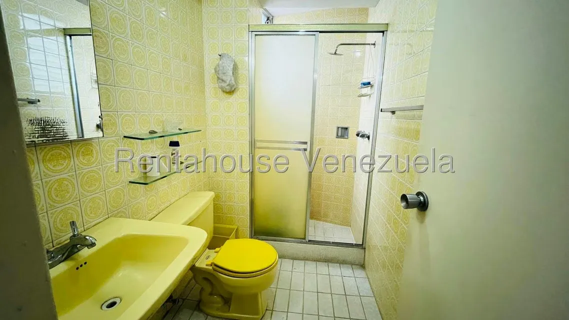 Apartamento (1 Nivel) en Venta en La Urbina, Distrito Metropolitano - 22
