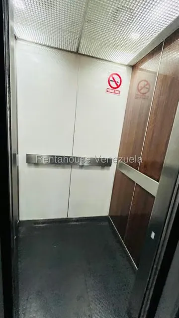 Apartamento (1 Nivel) en Venta en La Urbina, Distrito Metropolitano - 30