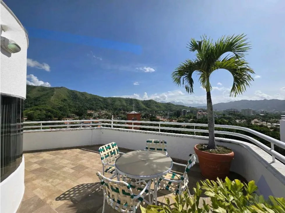 Vendo apartamento en calle cerrada 530m2 Urb. Prebo 8421 - 18