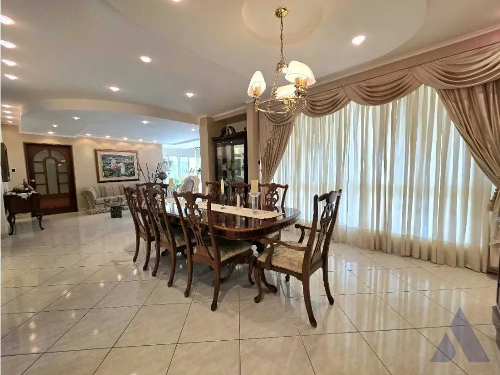 Vendo apartamento en calle cerrada 530m2 Urb. Prebo 8421 - 4