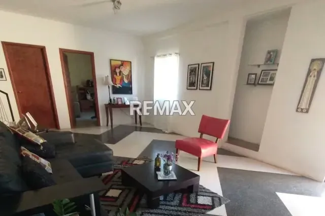 En venta casa en La Asunción - isla de Margarita: amplios espacios en una gran ubicación - 2
