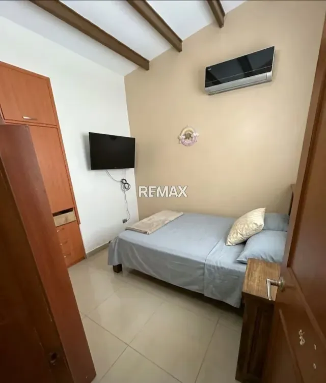 CASA EN VENTA EN LA URBANIZACIÓN LOMAS DE LA MISION - 2