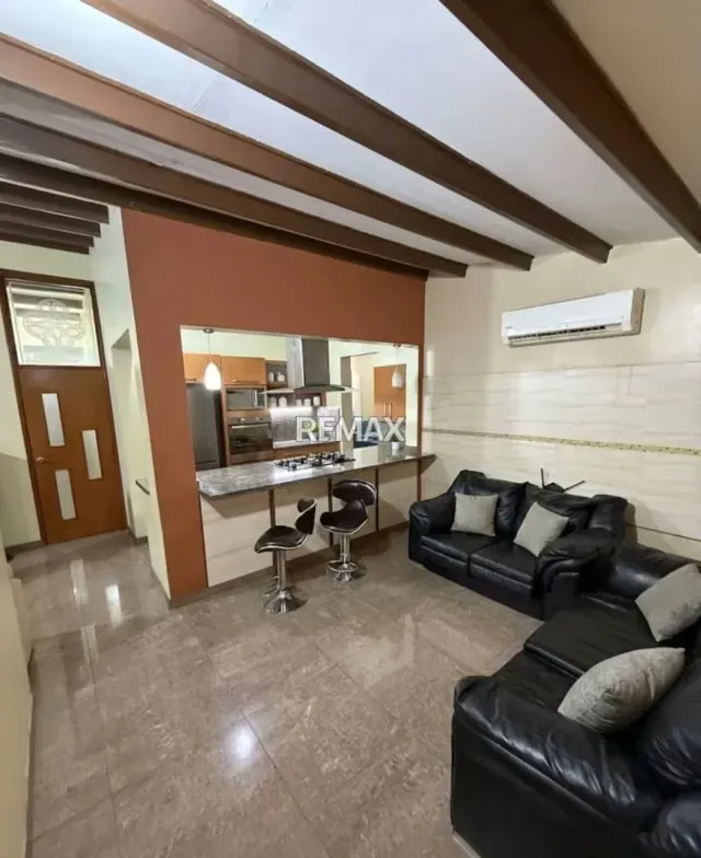CASA EN VENTA EN LA URBANIZACIÓN LOMAS DE LA MISION - 7