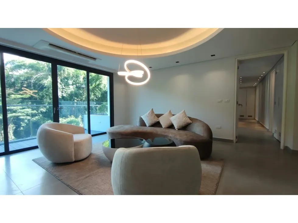Se venden Aptos 201m² 3h+s/3b1s/2p Macaracuay - 2