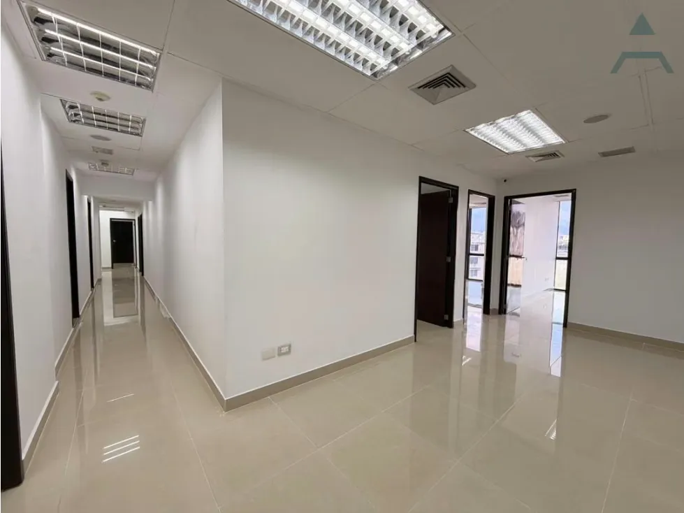Se alquila Oficina 313m² 3b/2p Chuao - 17