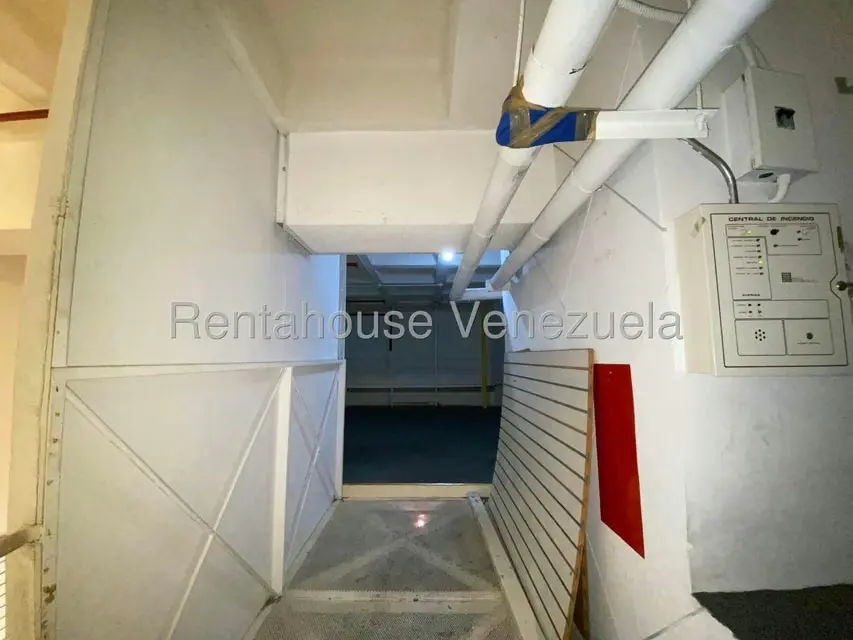 Local Comercial en Alquiler en Prados del Este, Distrito Metropolitano - 10