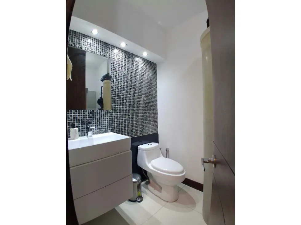 APARTAMENTO EN LOMAS DEL SOL - 8