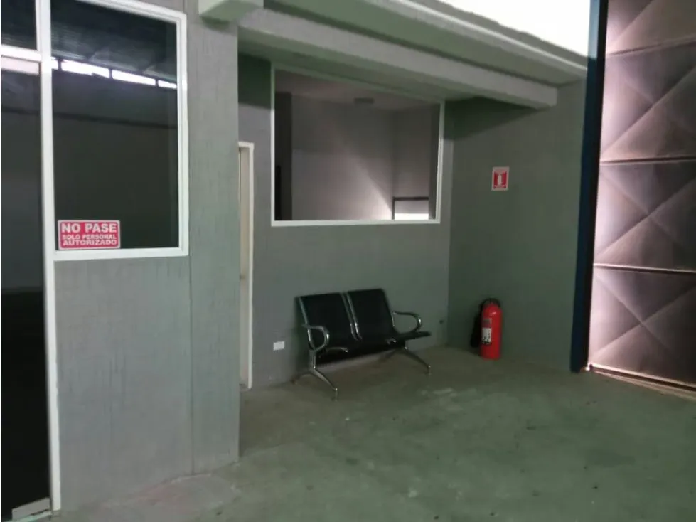 Galpón en venta 3000m², Zona Industrial de Charallave - 17