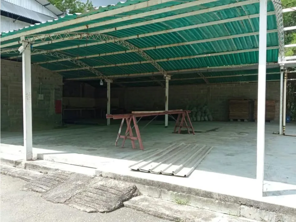 Galpón en venta 3000m², Zona Industrial de Charallave - 4