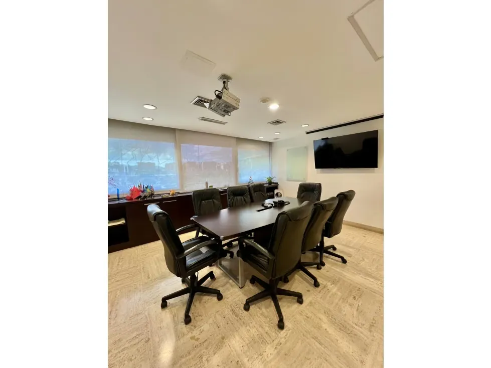 Oficina en Alquiler en el CCCT 100 m2 - 29