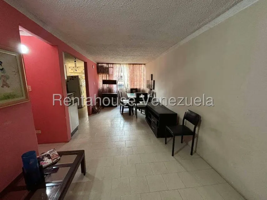 Apartamento (1 Nivel) en Venta en Nueva Casarapa, Miranda - 2