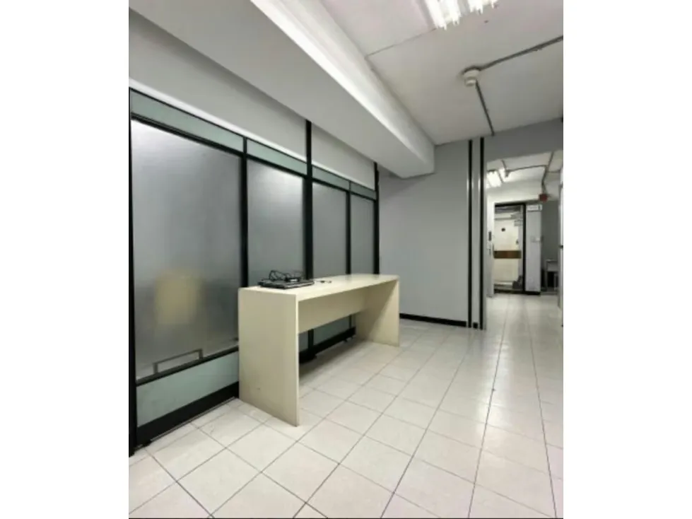 Oficina en alquiler 43m², Torre Profesional California - 2