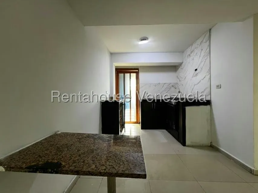 Apartamento (Multiples Niveles) en Venta en Las Tarabas, Zulia - 4