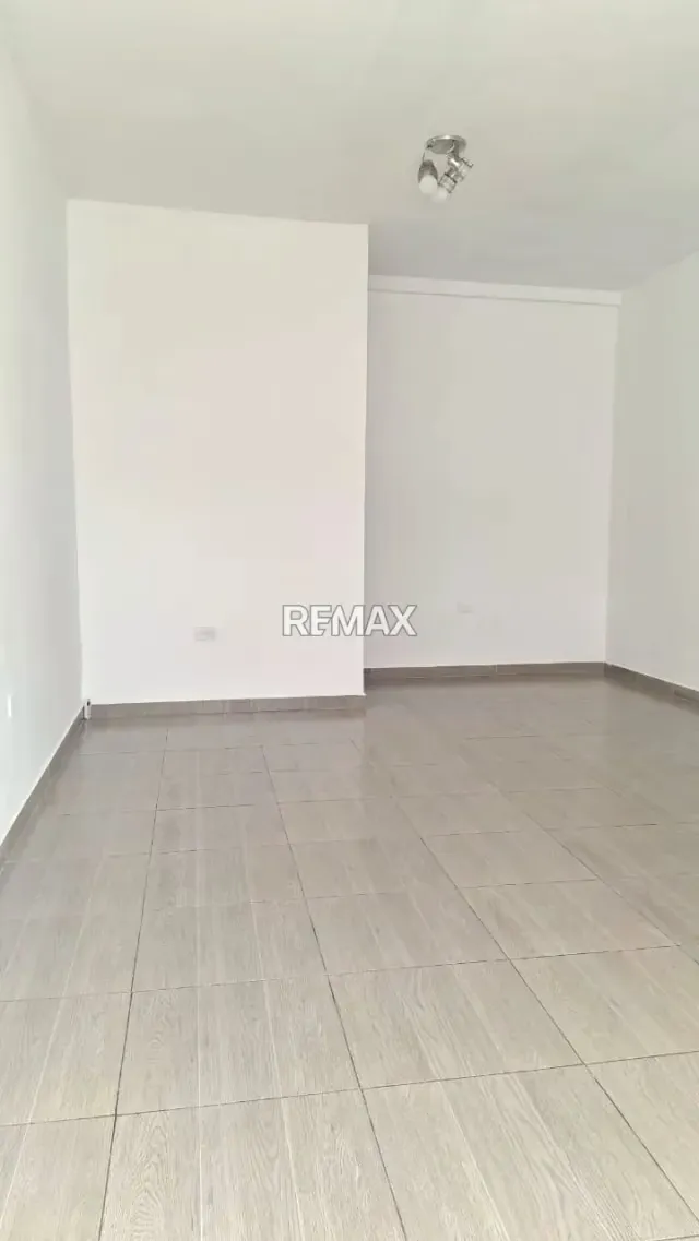 LOCAL COMERCIAL EN ALQUILER EN BARRIO OBRERO - 8