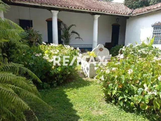 CASA CON POTENCIAL TURÍSTICO EN BEJUMA