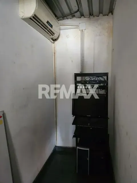 Centro de lubricación y autolavado en alquiler en Cecilio Acosta - 3