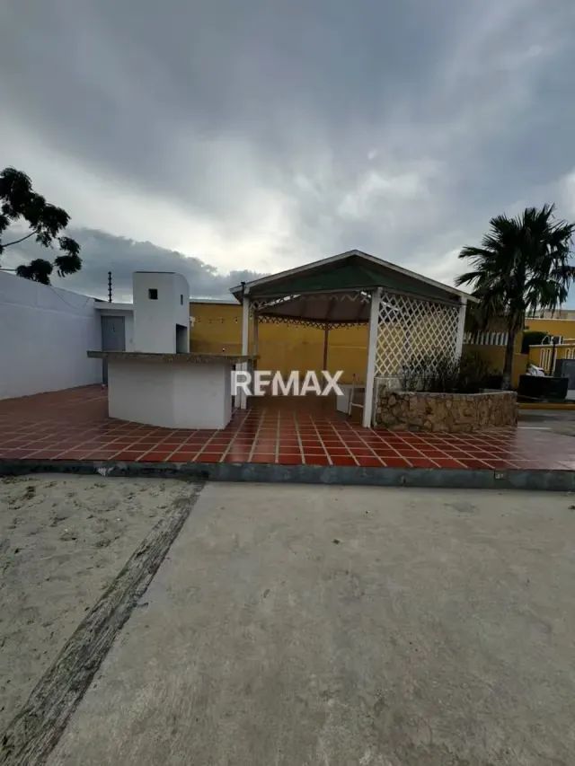 Townhouse en Villa Cafetal. Sector Gallo Verde - 10