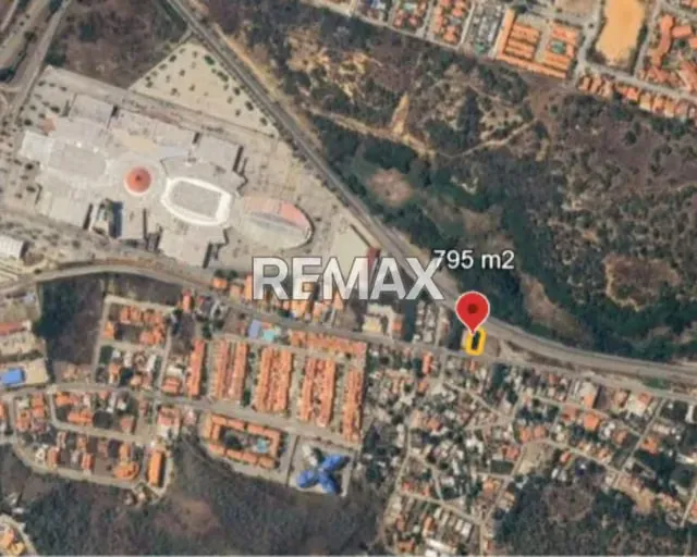 INVIERTE EN EL MUNICIPIO MANEIRO. AMPLIO TERRENO DE 795M² CON 4 PAREDES HECHAS, TANQUE DE 15.000L Y ACCESO ASFALTADO EN LA CALLE PRINCIPAL DE SAN LORENZO. ¡GRAN POTENCIAL DE DESARROLLO! - 20