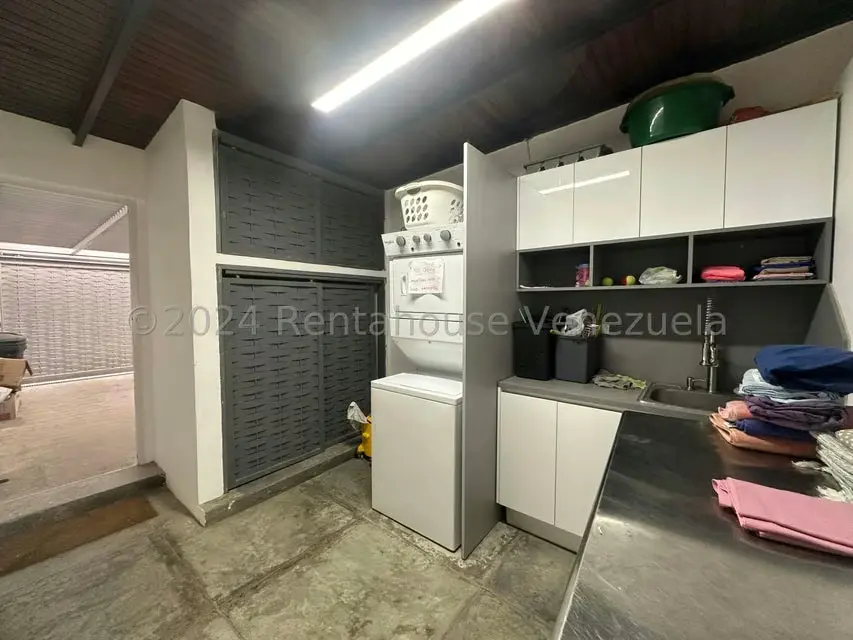 Casa (Multipes Niveles) en Venta en Colinas de Bello Monte, Distrito Metropolitano - 30