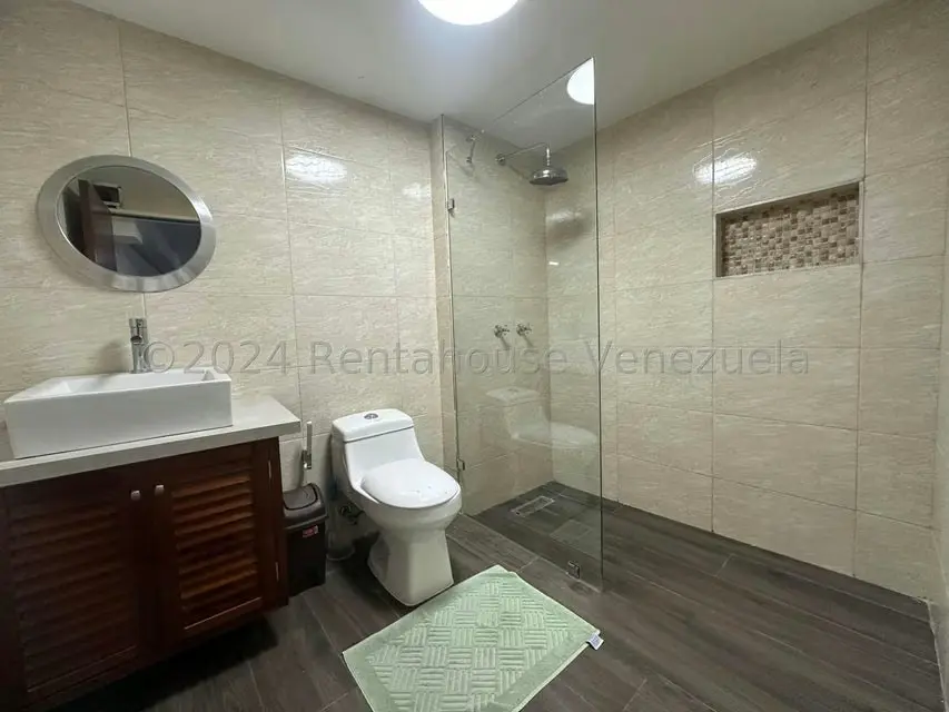 Casa (Multipes Niveles) en Venta en Colinas de Bello Monte, Distrito Metropolitano - 44