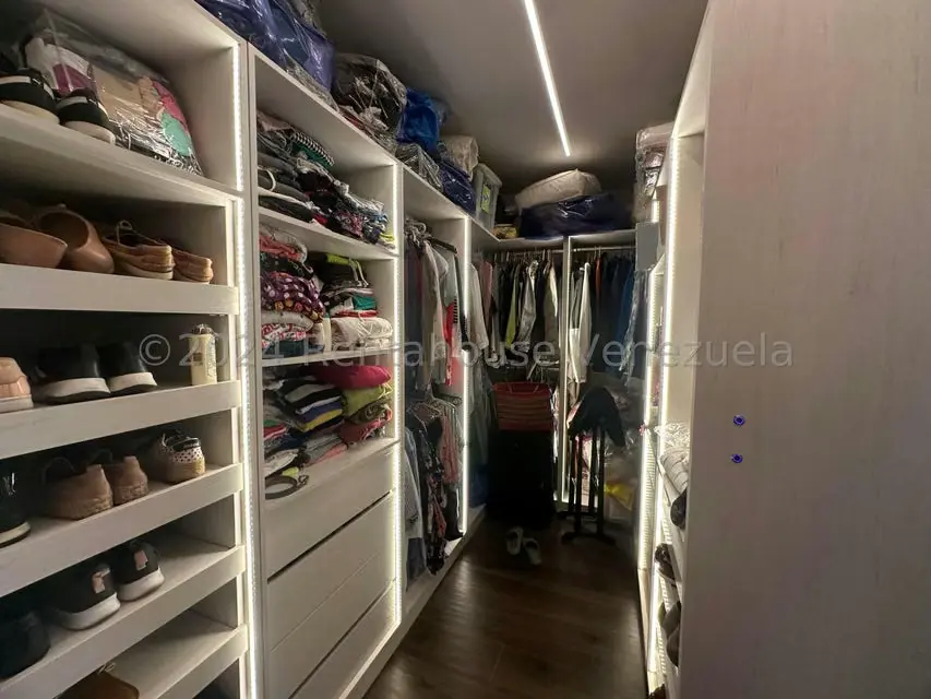 Casa (Multipes Niveles) en Venta en Colinas de Bello Monte, Distrito Metropolitano - 10