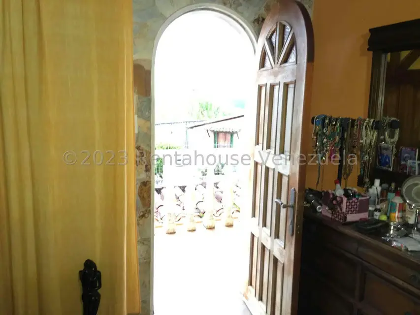 Casa (Multipes Niveles) en Venta en Parque el Retiro, Miranda - 18