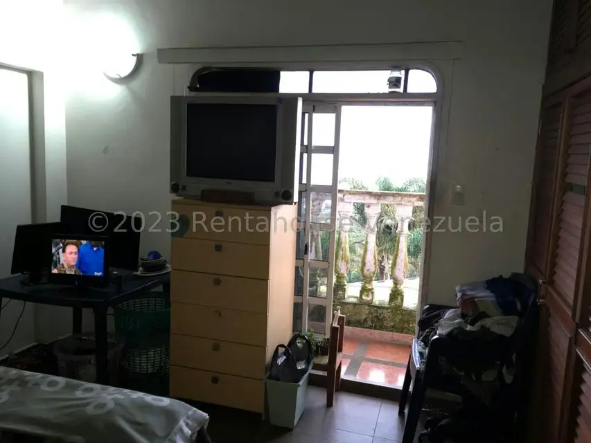 Casa (Multipes Niveles) en Venta en Parque el Retiro, Miranda - 21