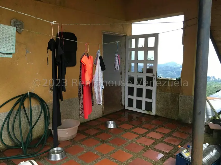 Casa (Multipes Niveles) en Venta en Parque el Retiro, Miranda - 24