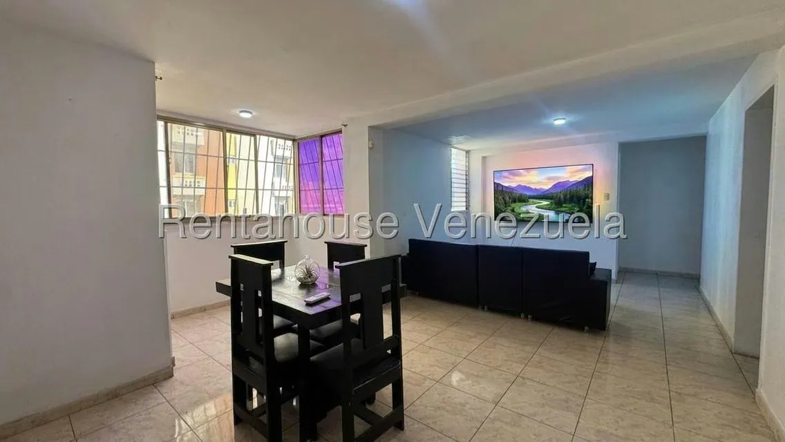 Apartamento (1 Nivel) en Alquiler en Los Caobos, Aragua - 2