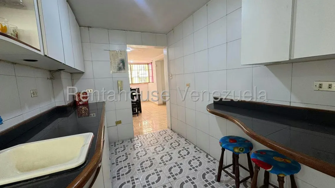 Apartamento (1 Nivel) en Alquiler en Los Caobos, Aragua - 14
