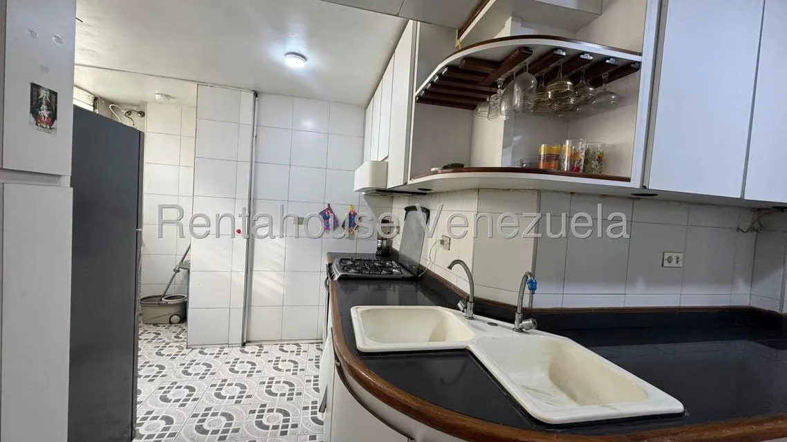 Apartamento (1 Nivel) en Alquiler en Los Caobos, Aragua - 15