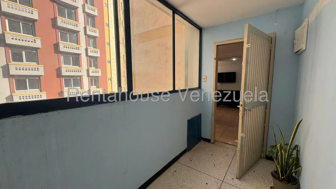 Apartamento (1 Nivel) en Alquiler en Los Caobos, Aragua - 16