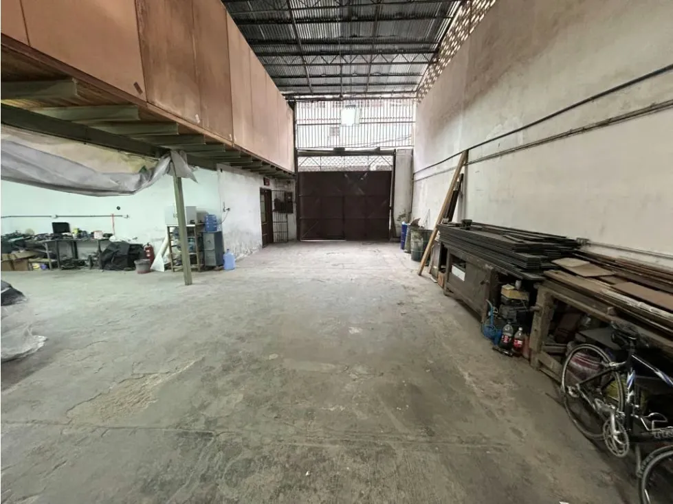 Se vende galpón 552m2 Santa Ines 2357