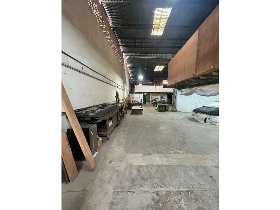Se vende galpón 552m2 Santa Ines 2357 - 3
