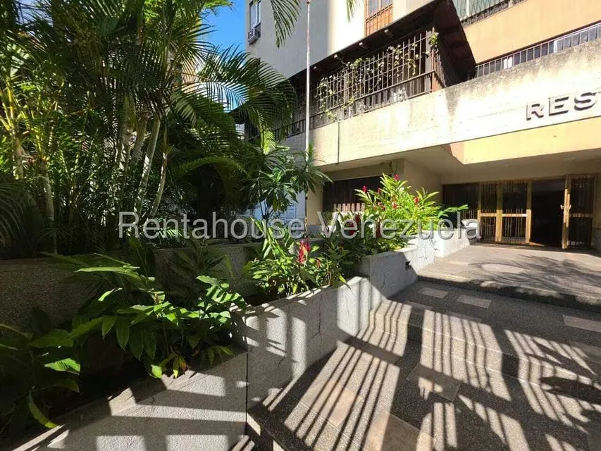 Apartamento (1 Nivel) en Venta en La Urbina, Distrito Metropolitano - 24