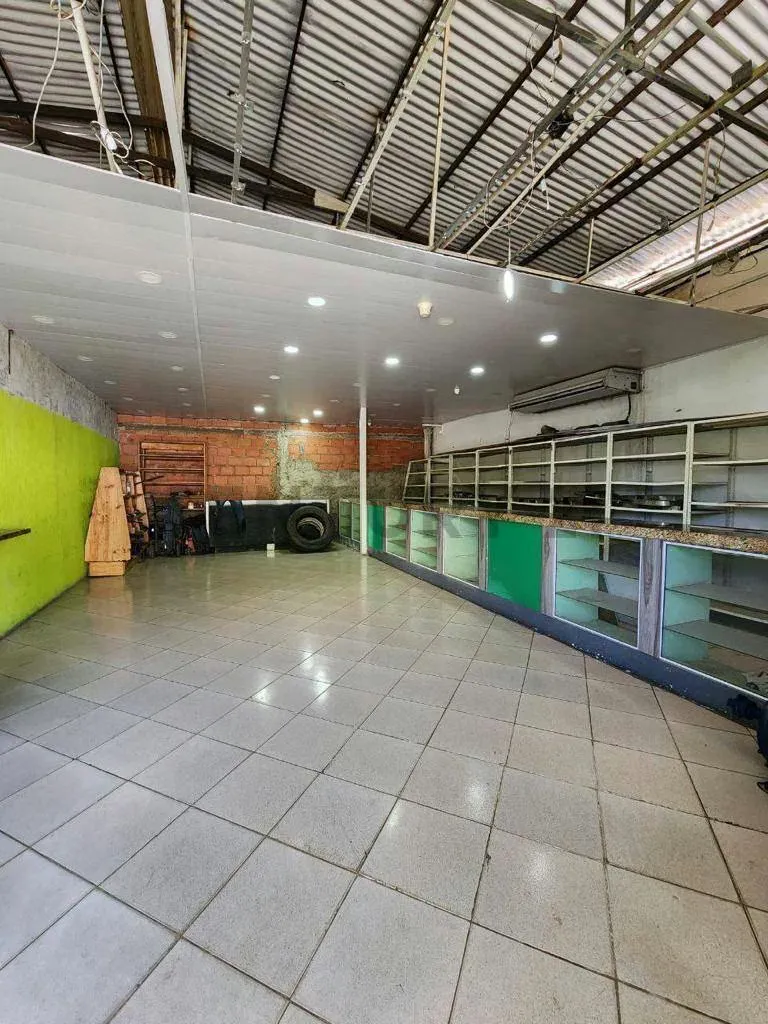 Local comercial en venta en Puerto la Cruz, Anzoátegui - 3