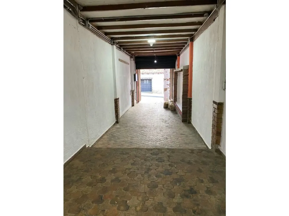 Alquilo local comercial 200m2 El Hatillo 8016 - 5