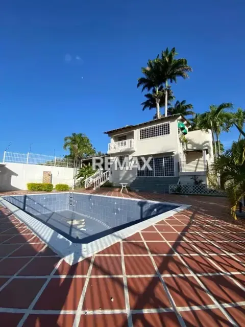 SE VENDE CASA EN COLINAS DEL MANZANO - 4