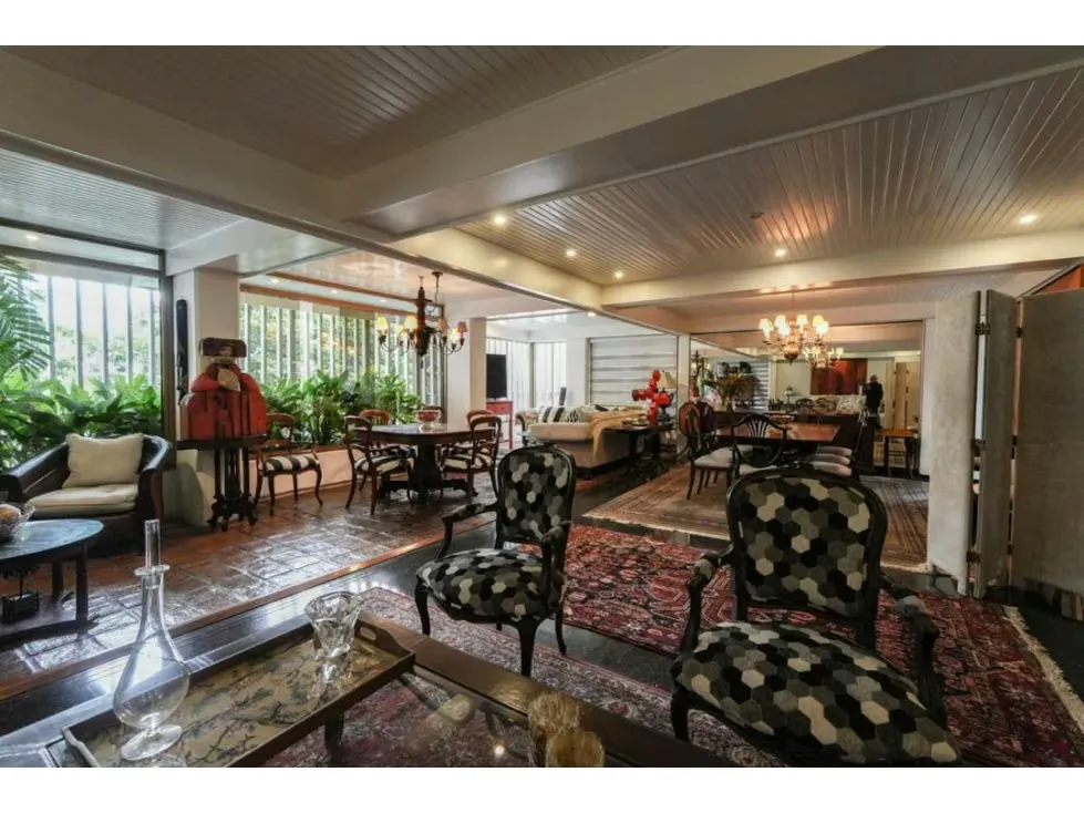 Edificio comercial y residencial en venta en Las Mercedes - 12