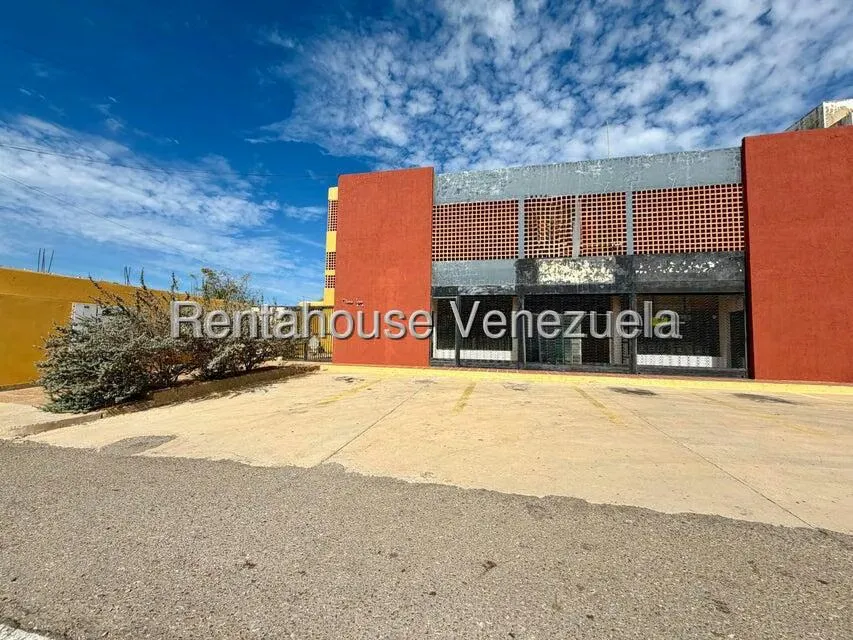 Local Comercial en Alquiler en Punto Fijo, Falcon - 11