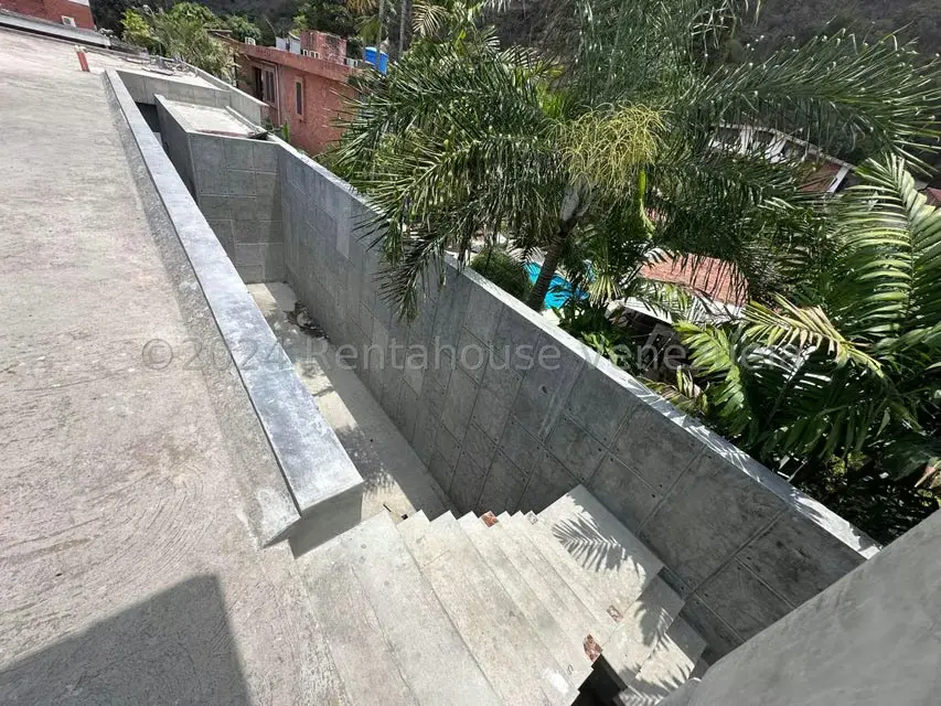 Casa (1 Nivel) en Venta en Prados del Este, Distrito Metropolitano - 14