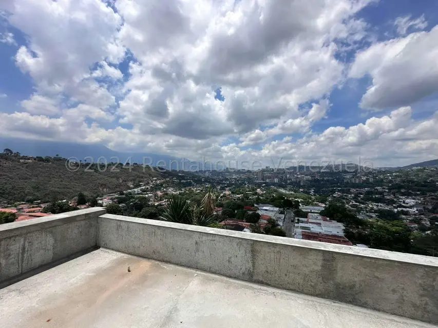 Casa (1 Nivel) en Venta en Prados del Este, Distrito Metropolitano - 25