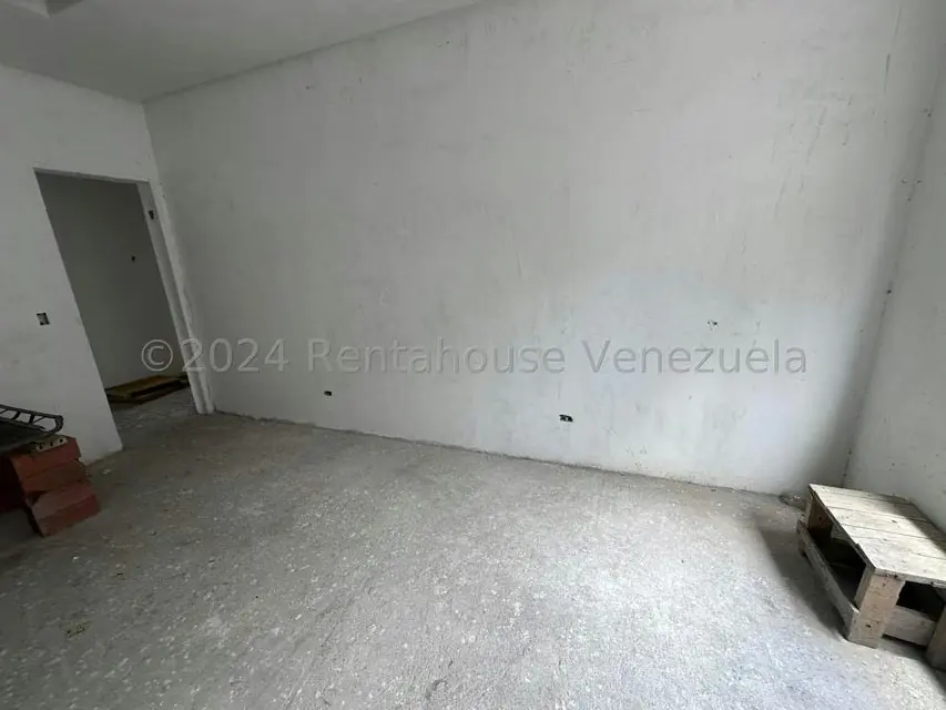 Casa (1 Nivel) en Venta en Prados del Este, Distrito Metropolitano - 31