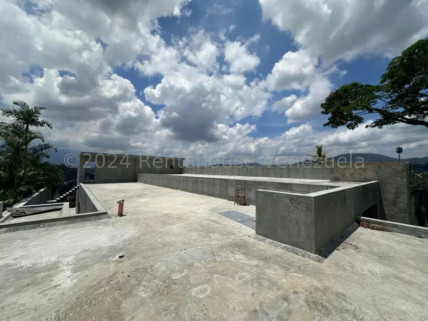 Casa (1 Nivel) en Venta en Prados del Este, Distrito Metropolitano - 6