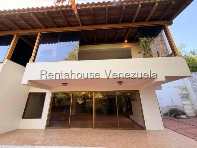 Casa (Multipes Niveles) en Venta en Colinas del Tamanaco, Distrito Metropolitano - 2