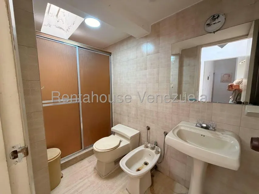 Casa (Multipes Niveles) en Venta en Colinas del Tamanaco, Distrito Metropolitano - 24