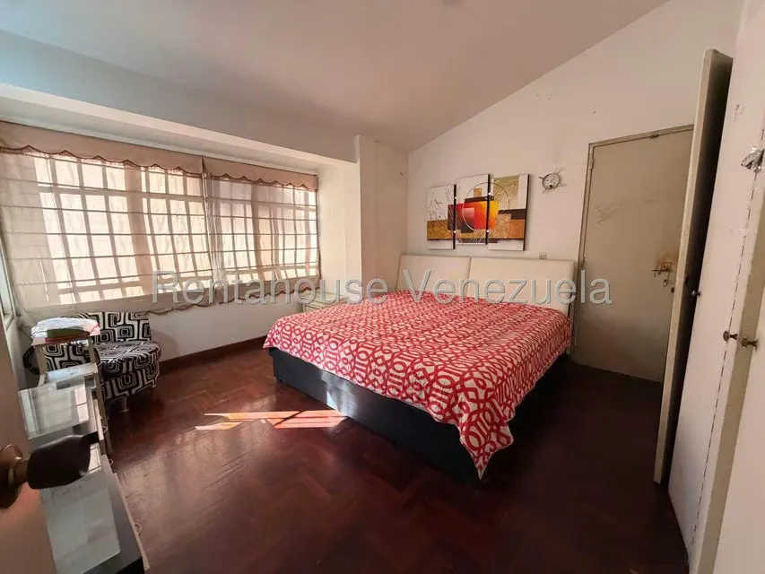 Casa (Multipes Niveles) en Venta en Colinas del Tamanaco, Distrito Metropolitano - 31