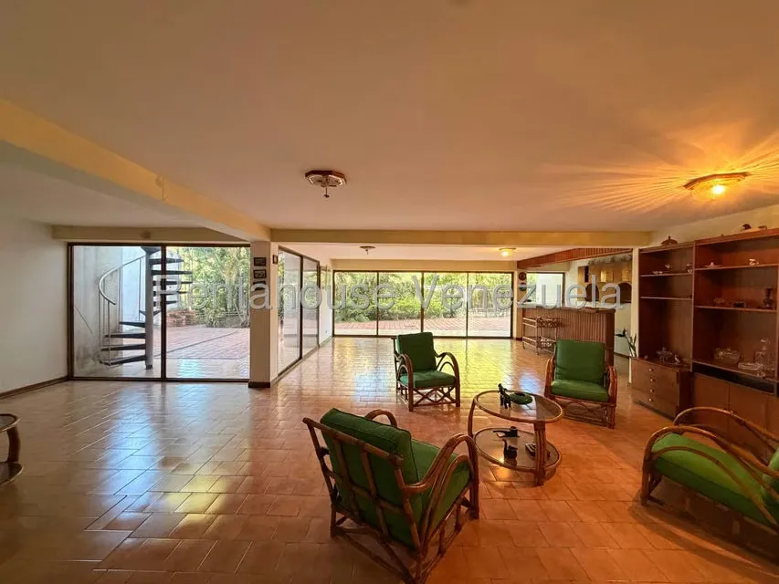 Casa (Multipes Niveles) en Venta en Colinas del Tamanaco, Distrito Metropolitano - 38