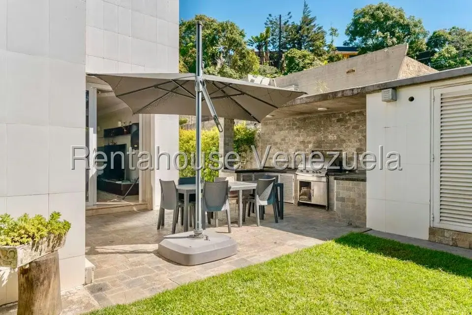 Casa (Multipes Niveles) en Venta en La Lagunita Country Club, Distrito Metropolitano - 25