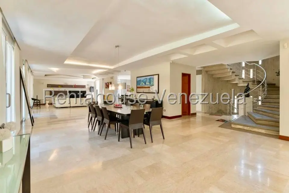 Casa (Multipes Niveles) en Venta en La Lagunita Country Club, Distrito Metropolitano - 9